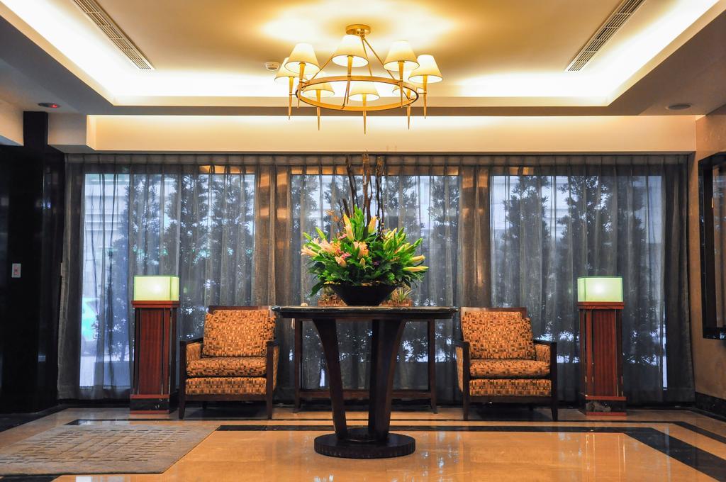 Jingan Classic Inn Чжунхэ Экстерьер фото