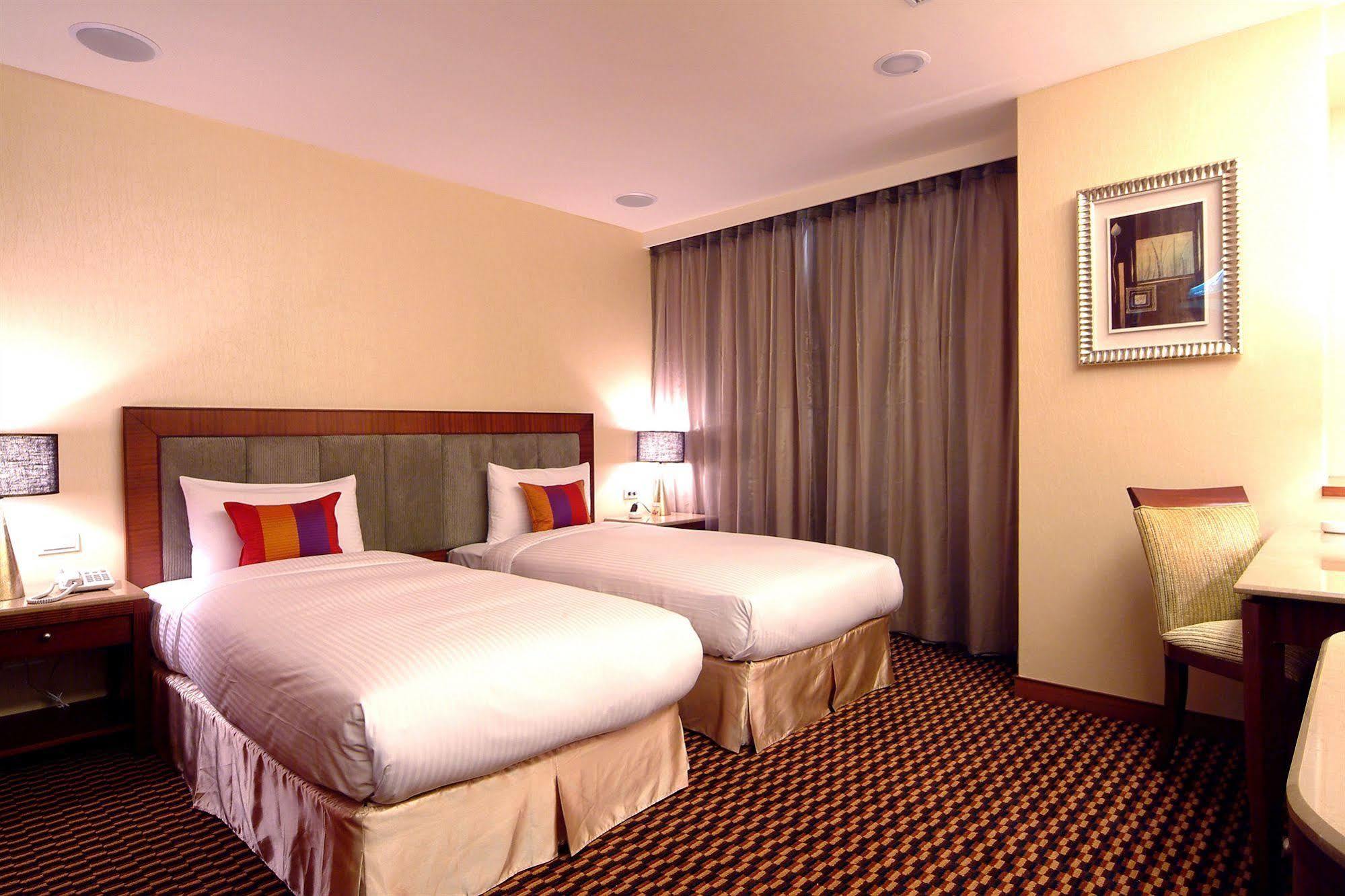 Jingan Classic Inn Чжунхэ Экстерьер фото